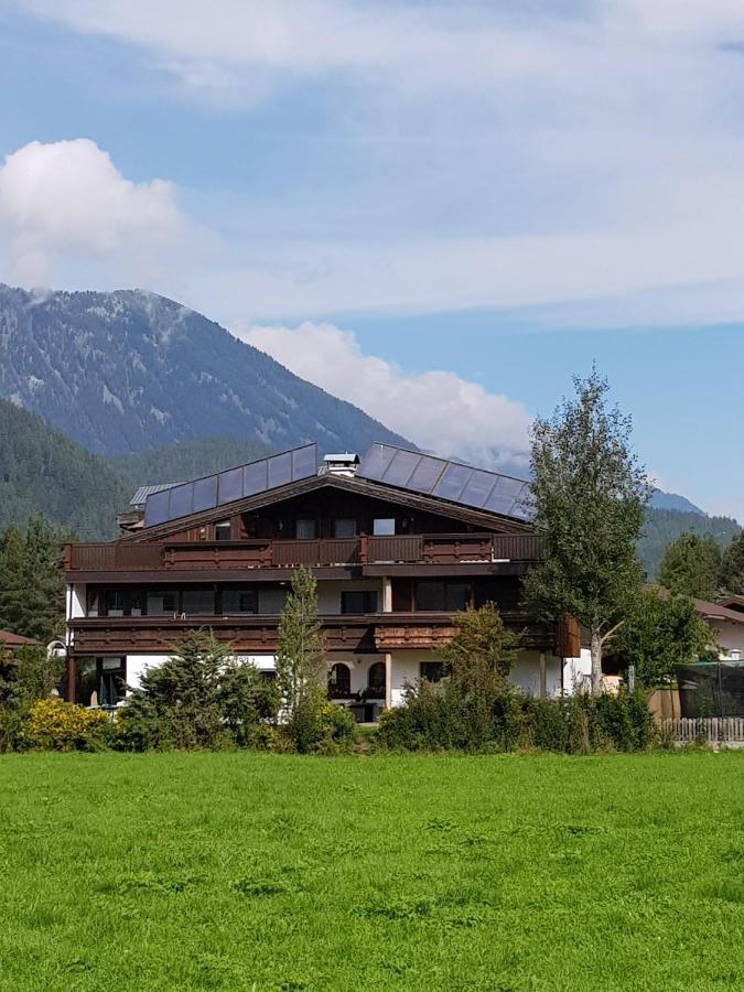 Familienferienhaus Florentine Langenfeld Exterior photo